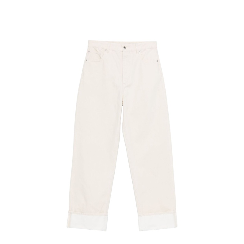 Colored Turned Up Jeans in Pale Meringue