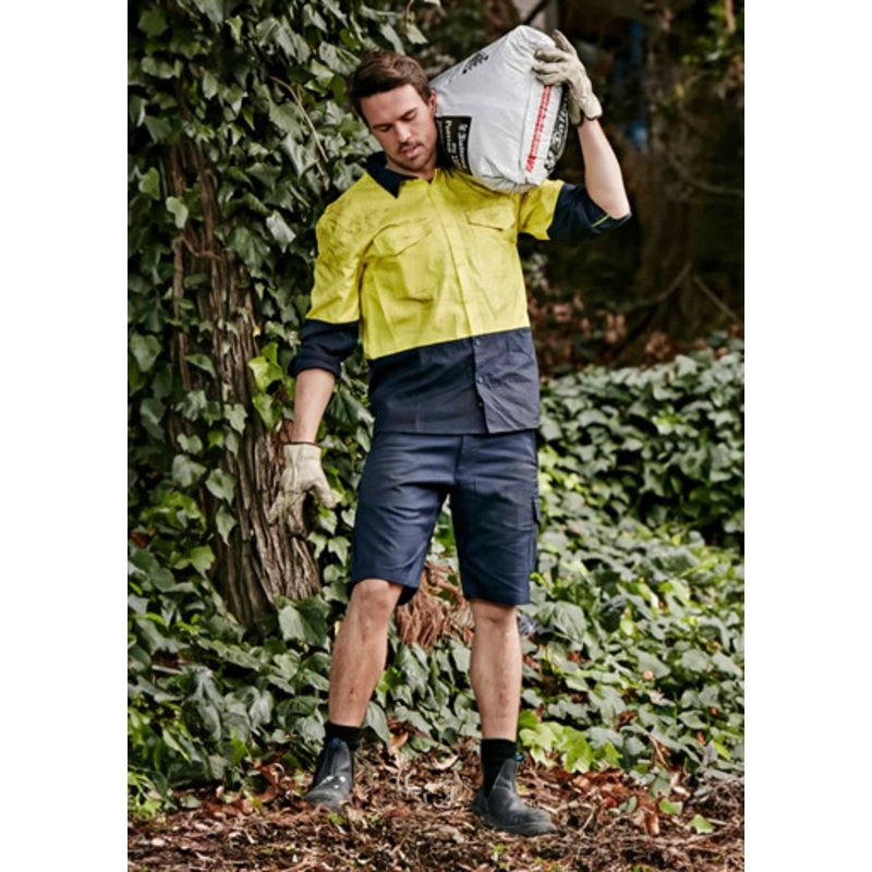 Mens Rugged Cooling Vented Short