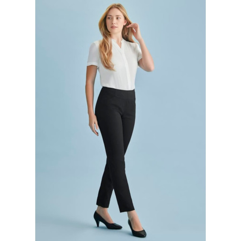 Womens Cool Stretch Bandless Slim Leg Pant