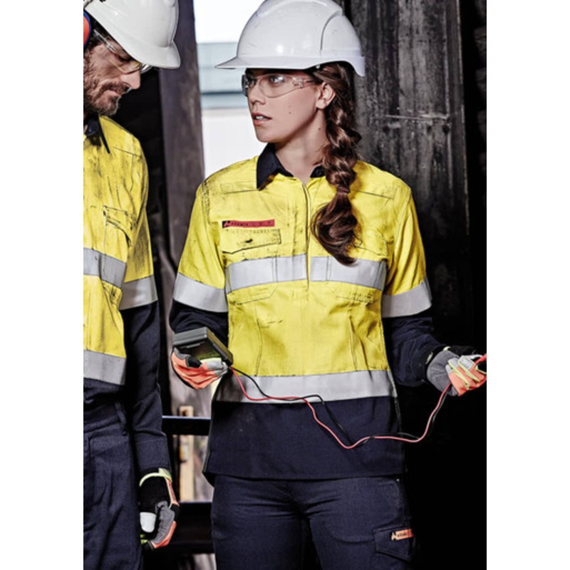 Womens FR Closed Front Hooped Taped Spliced Shirt