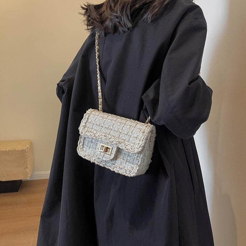 Wholesale High Quality Stylish Mini Plaid Tweed Handbag Custom Luxury Winter Purse with Sweet Chains for Kids Made in China – Shoulder Bag and Lady Shoulder Bag price