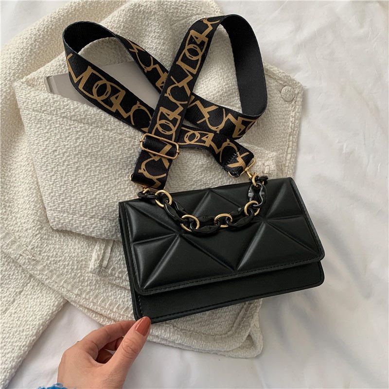 Ladies Purses and Crossbody Girls Fashion Lock Designer Women Shoulder Bag Chains Quality Letter Button Bags Handbag – Hand Bag and Shoulder Bag price
