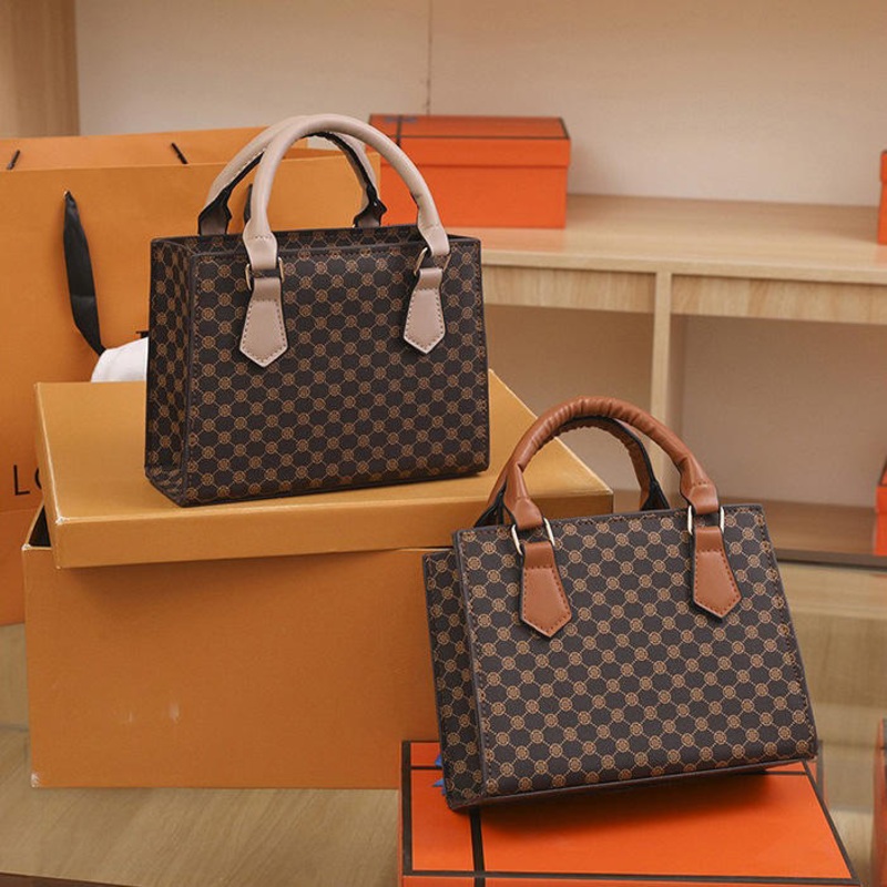 Vintage Print 2025 New Handbag Women Fashion Simple Large Capacity Tote Bag Carrying Casual Shoulder Bag – Hand Bag and Shoulder Bag price